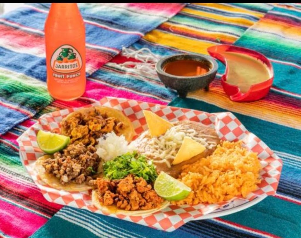 Taqueria Tepito | restaurant | 9606 C F Hawn Fwy, Dallas, TX 75217, USA | 8179029242 OR +1 817-902-9242