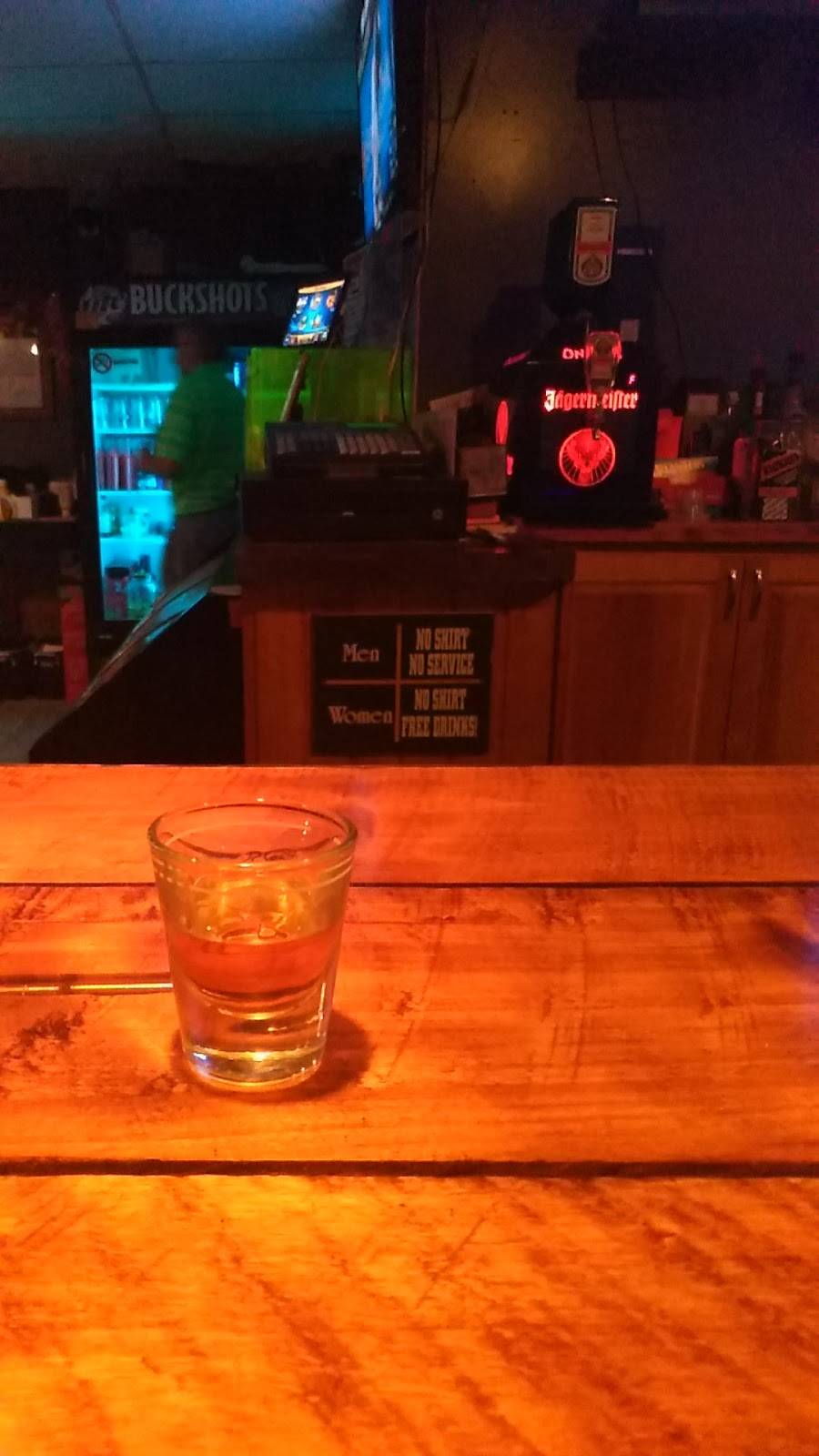 Buckshots Bar & Grill | restaurant | 505 Hubbard Ave, Butterfield, MN 56120, USA | 5079562409 OR +1 507-956-2409