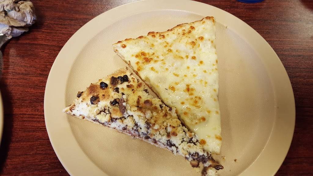 Infinitos Pizza | restaurant | 874 Plaza Blvd, Lancaster, PA 17601, USA | 7172954994 OR +1 717-295-4994