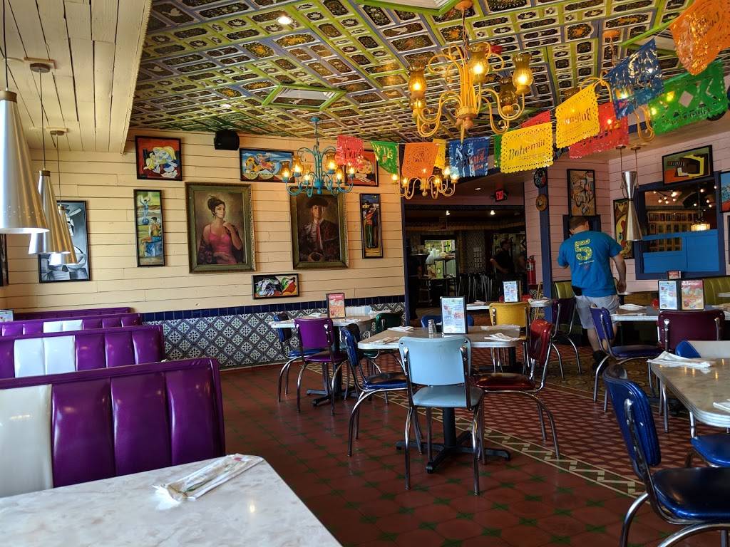 Chuys | restaurant | 7980 Hosbrook Rd, Madeira, OH 45243, USA | 5137932489 OR +1 513-793-2489