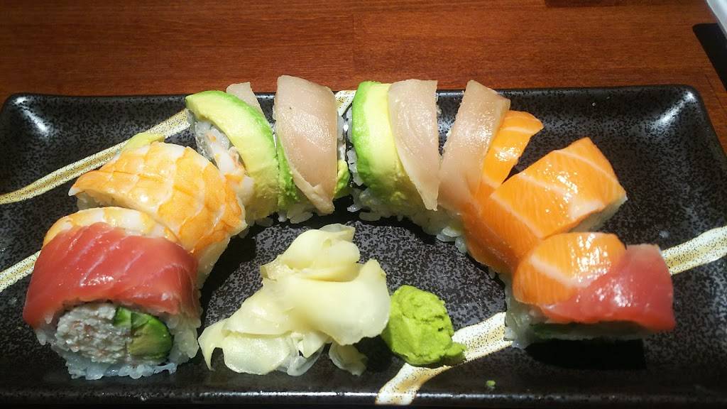 Huntington Ramen And Sushi | restaurant | 7391 Warner Ave, Huntington Beach, CA 92647, USA | 7147153631 OR +1 714-715-3631