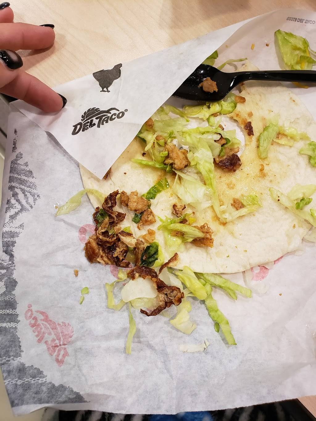 Del Taco | meal takeaway | 8270 Rosedale Hwy, Bakersfield, CA 93312, USA | 6615883002 OR +1 661-588-3002