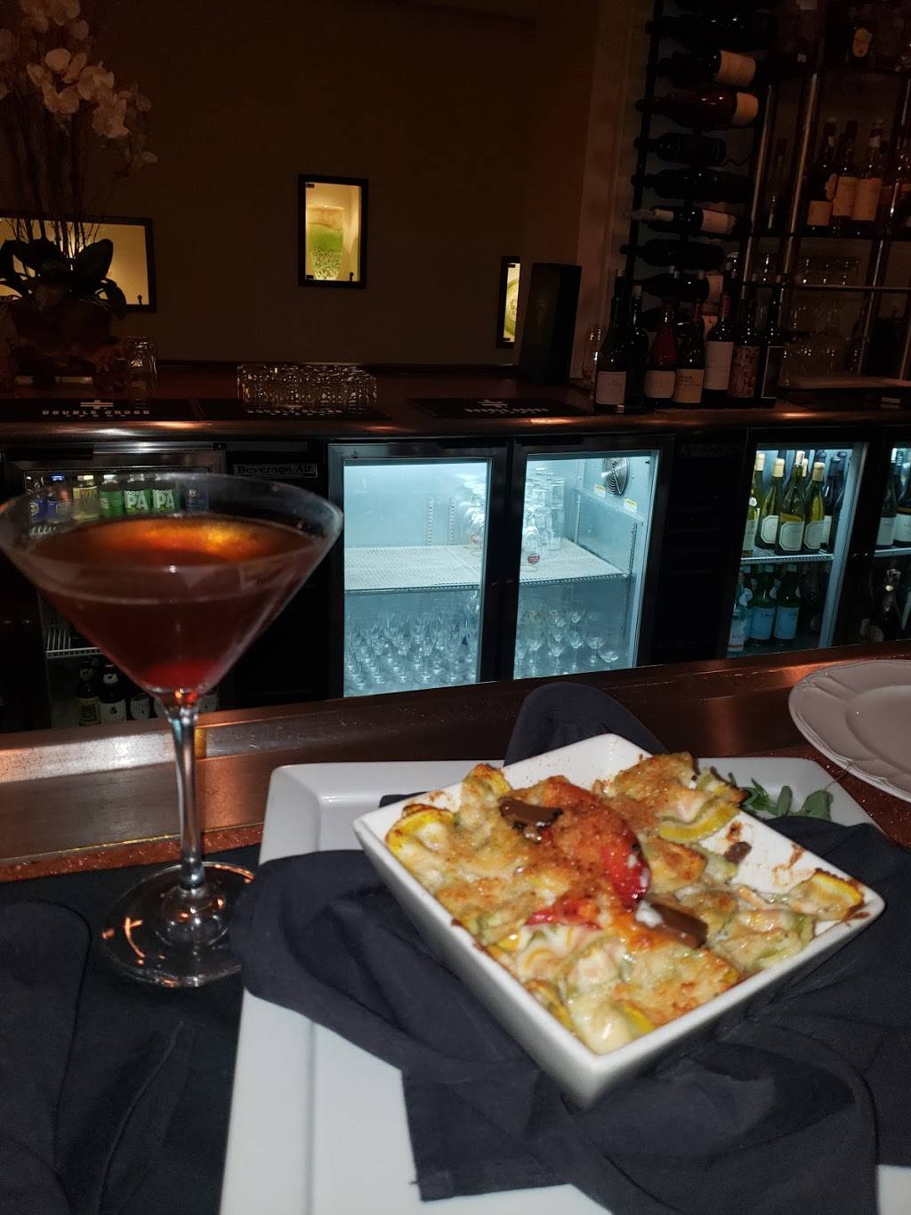 Bentleys On 27 Parking Garage | restaurant | 201 S College St, Charlotte, NC 28244, USA | 7043439201 OR +1 704-343-9201