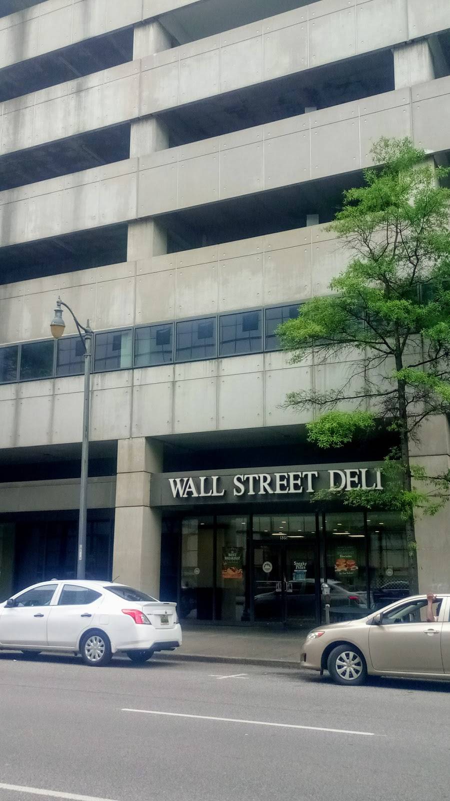 Wall Street Deli | restaurant | 1901 6th Ave N, Birmingham, AL 35203, USA | 2053289359 OR +1 205-328-9359