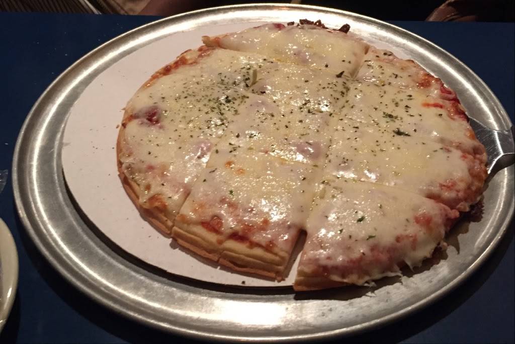 Blue Lantern Steak & Seafood | restaurant | 928 E McKinley Ave, Mishawaka, IN 46545, USA | 5742552005 OR +1 574-255-2005