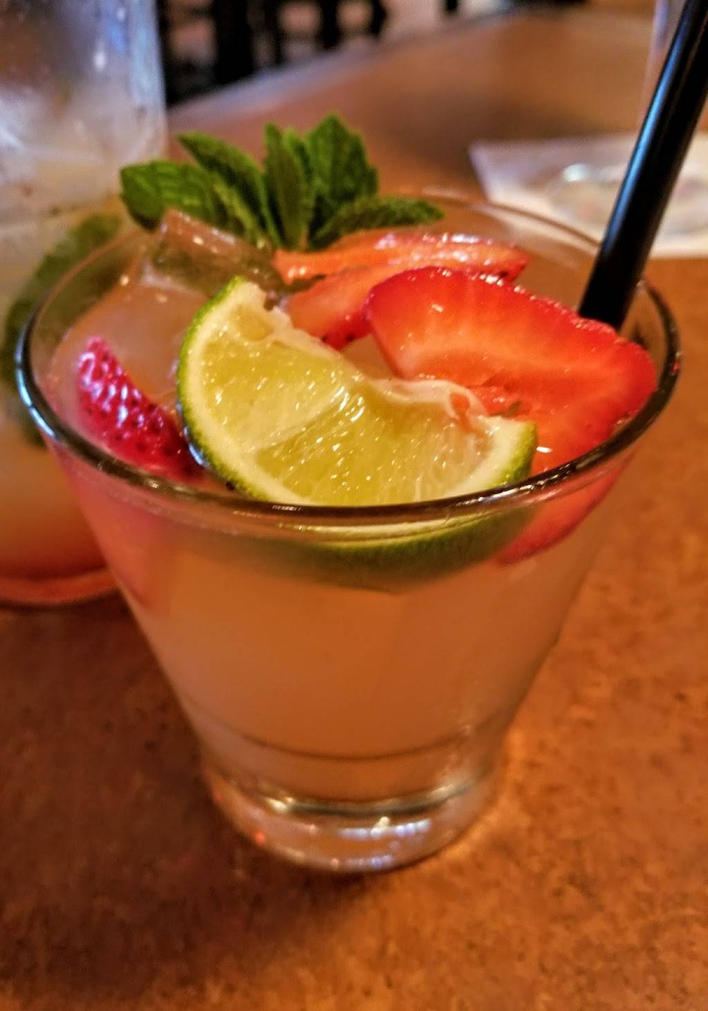 TGI Fridays | restaurant | 4730 Grape Rd, Mishawaka, IN 46545, USA | 5742718443 OR +1 574-271-8443