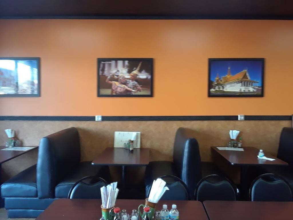 Bangkok City Thai Cuisine | restaurant | 16716 15 Mile Rd, Fraser, MI 48026, USA | 5869442474 OR +1 586-944-2474