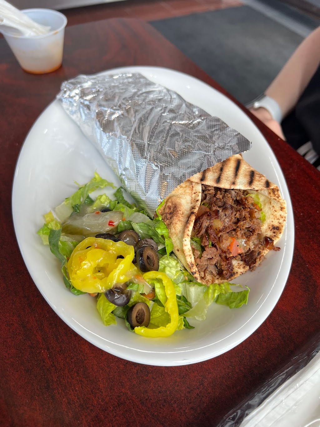 Mirage Express Mediterranean | restaurant | 4000 Dutchmans Ln, Louisville, KY 40207, USA | 5028910388 OR +1 502-891-0388