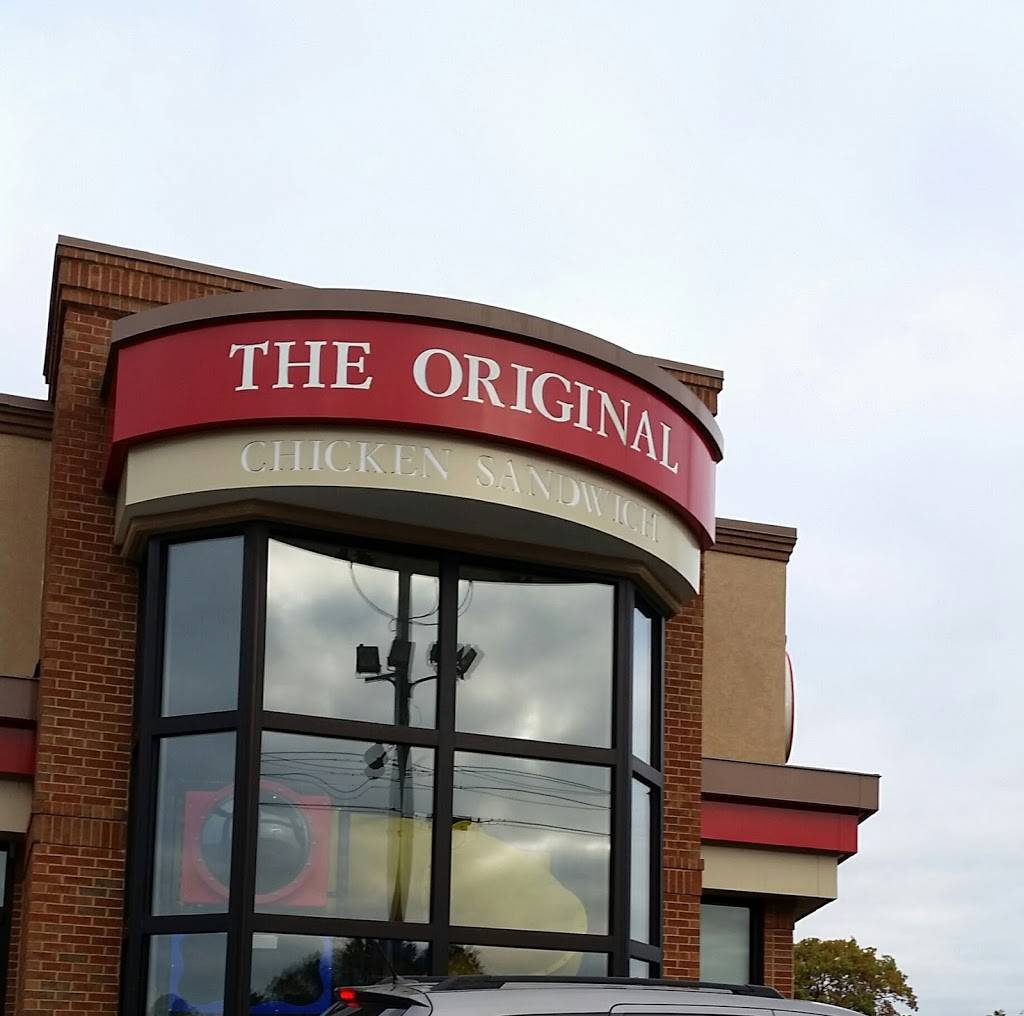 Chick-fil-A | restaurant | 2025 Harrodsburg Rd, Lexington, KY 40504, USA | 8593730007 OR +1 859-373-0007