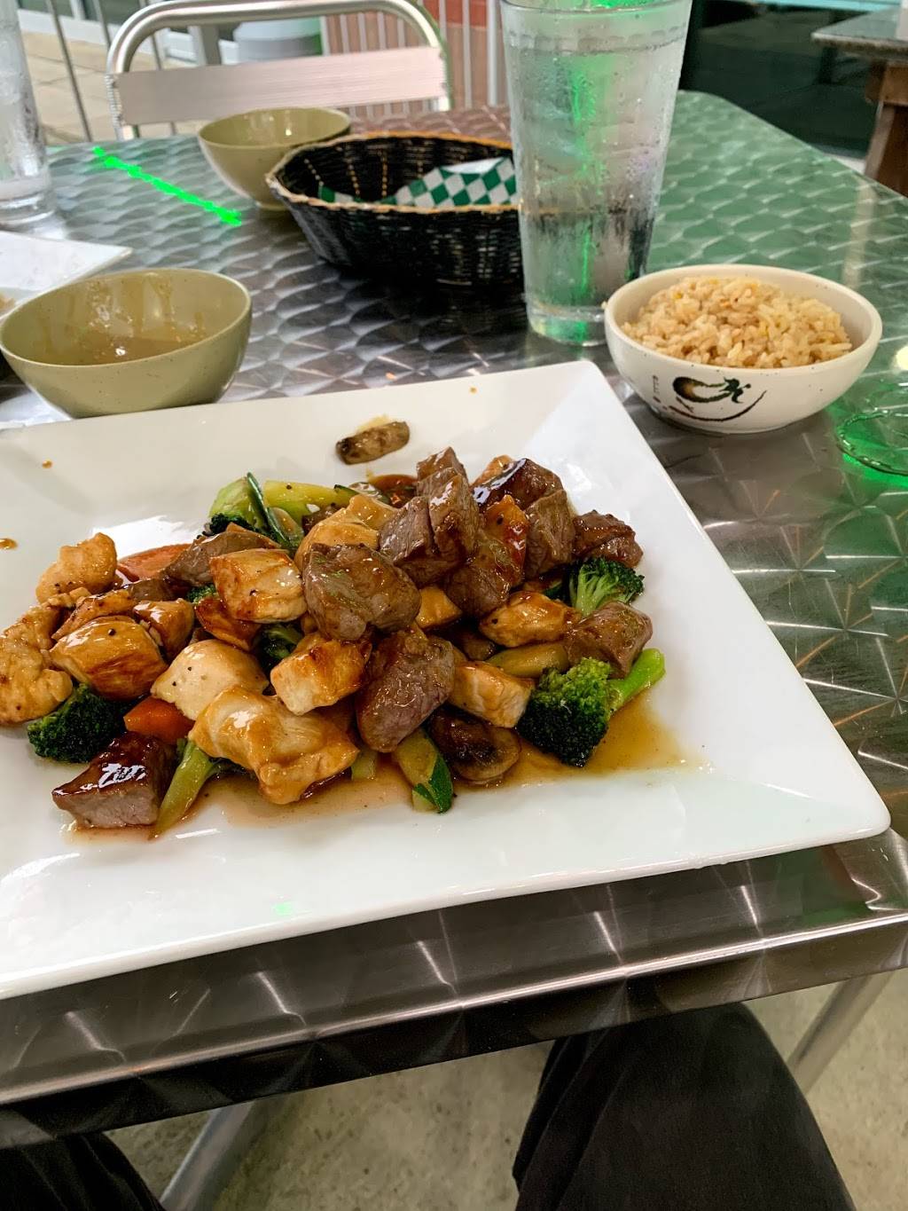 Golden City 2 | restaurant | 3000 Meadow Lake Dr Ste 113, Birmingham, AL 35242, USA | 2055822385 OR +1 205-582-2385