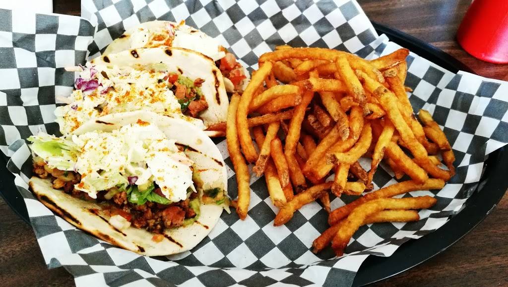 Shmokey’s BBQ | restaurant | 1186 Frances St, London, ON N5W 2N1, Canada | 5196946948 OR +1 519-694-6948