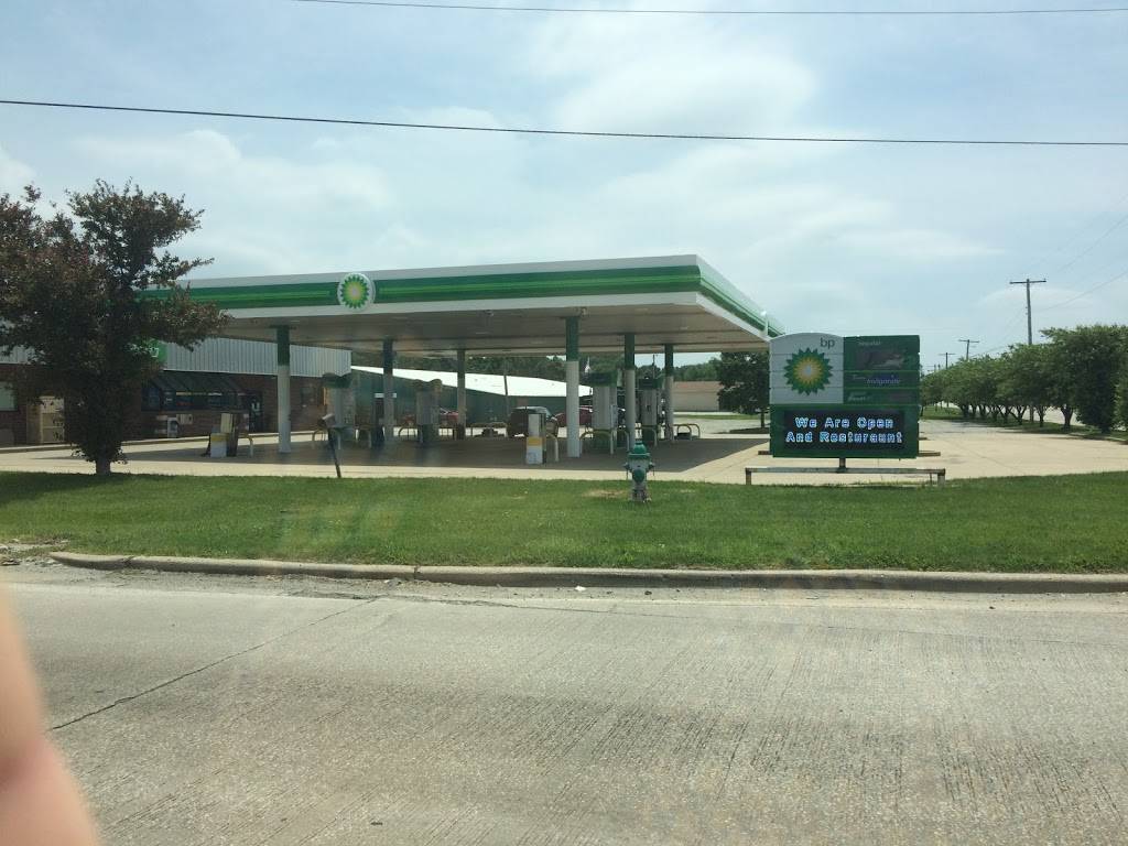 Maharani Indian Kitchen | restaurant | 104 S US-51, Forsyth, IL 62535, USA | 2178756169 OR +1 217-875-6169