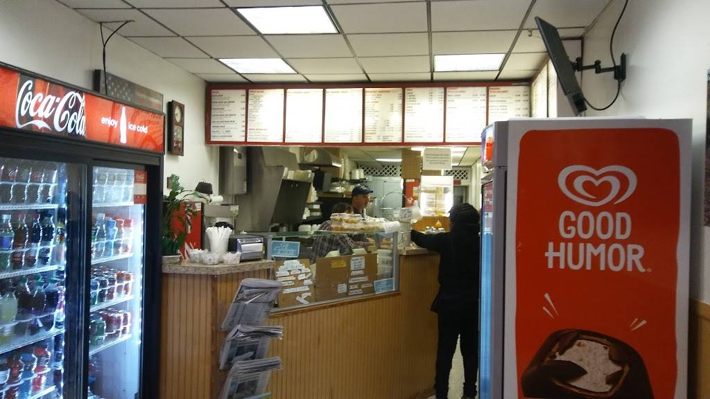 C & N Pizza and Grille | restaurant | 437 Centre St, Newton, MA 02458, USA | 6172199321 OR +1 617-219-9321