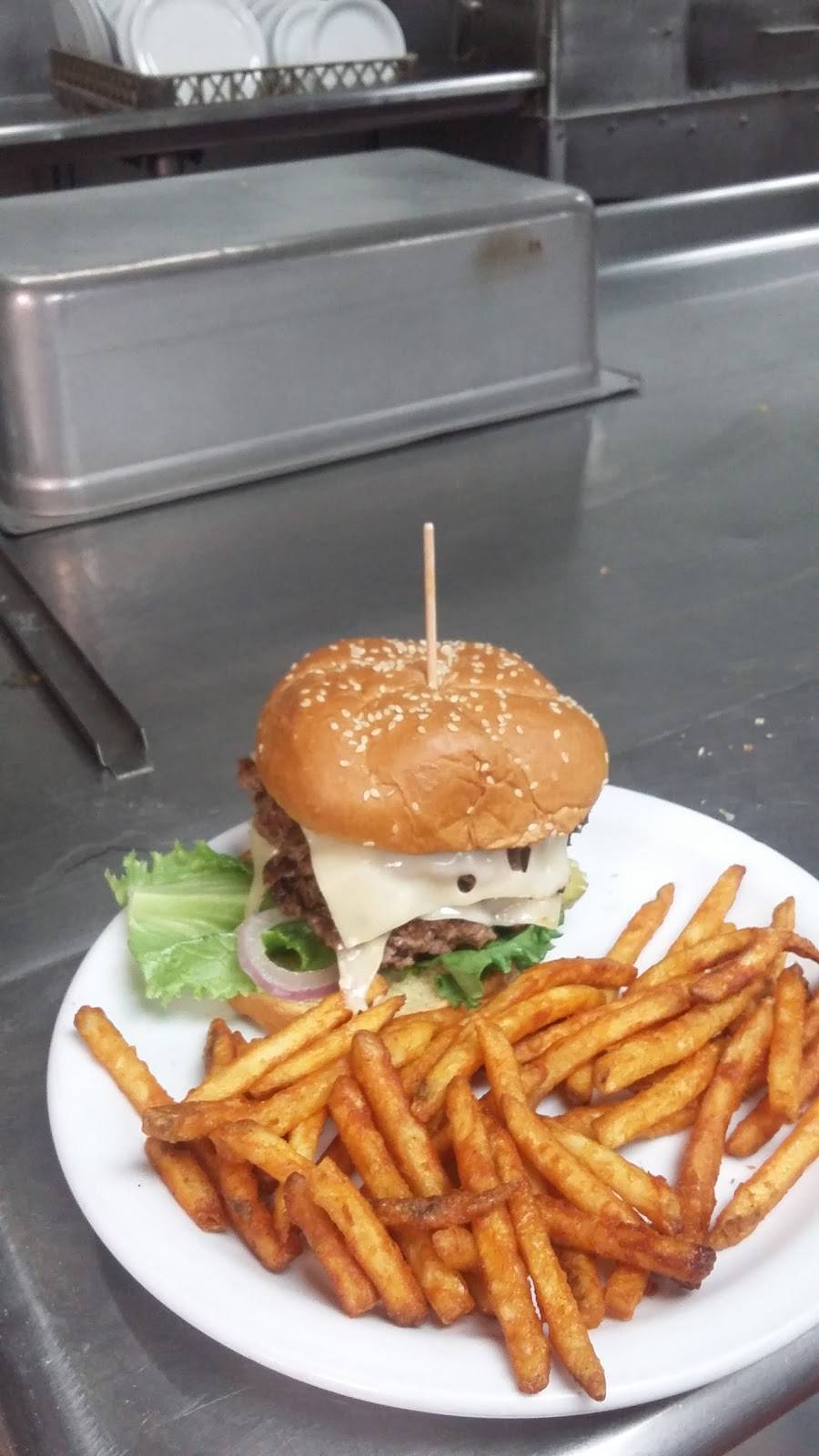 Dennys | restaurant | 4601 S Hulen St, Fort Worth, TX 76132, USA | 8173610828 OR +1 817-361-0828