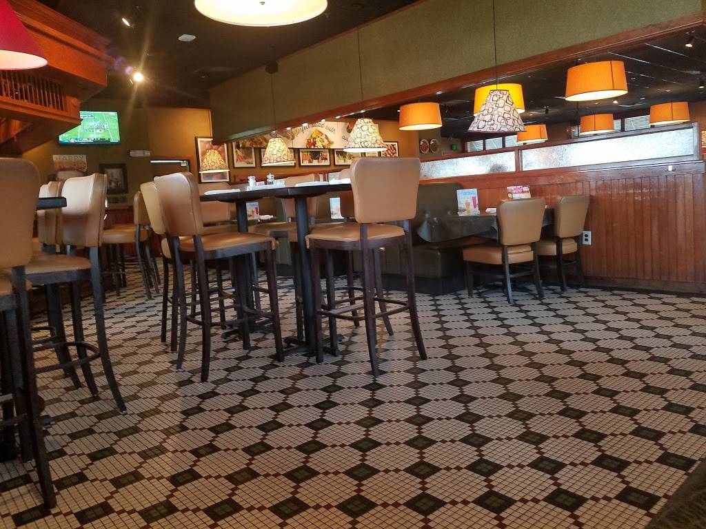 Ruby Tuesday | restaurant | 14001 US-40, Kansas City, MO 64136, USA | 8163736465 OR +1 816-373-6465