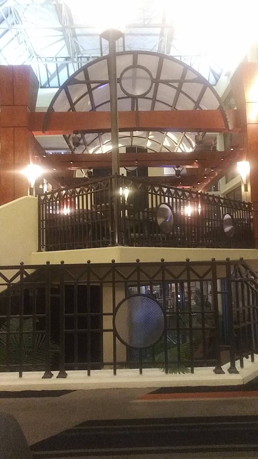 Coopers Resturant | restaurant | Hilton Knoxville Airport, Louisville, TN 37777, USA | 8659704300 OR +1 865-970-4300