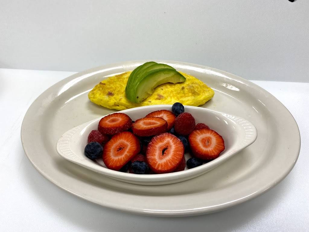 Martins Pancake House | restaurant | 7947 Golf Rd, Morton Grove, IL 60053, USA | 2244702842 OR +1 224-470-2842