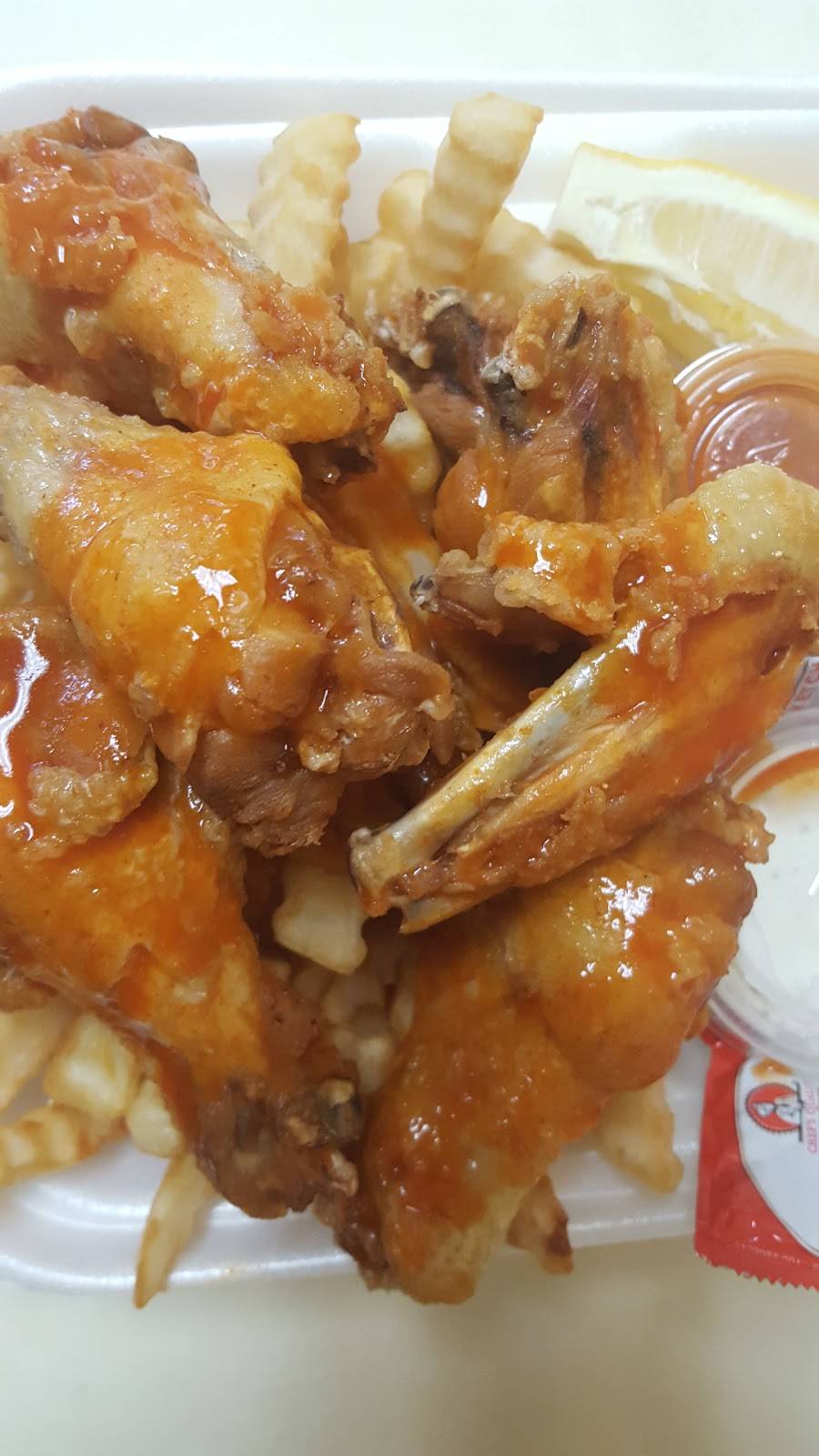 T Js Submarines | meal takeaway | 1054 N Hacienda Blvd, La Puente, CA 91744, USA | 6269187007 OR +1 626-918-7007