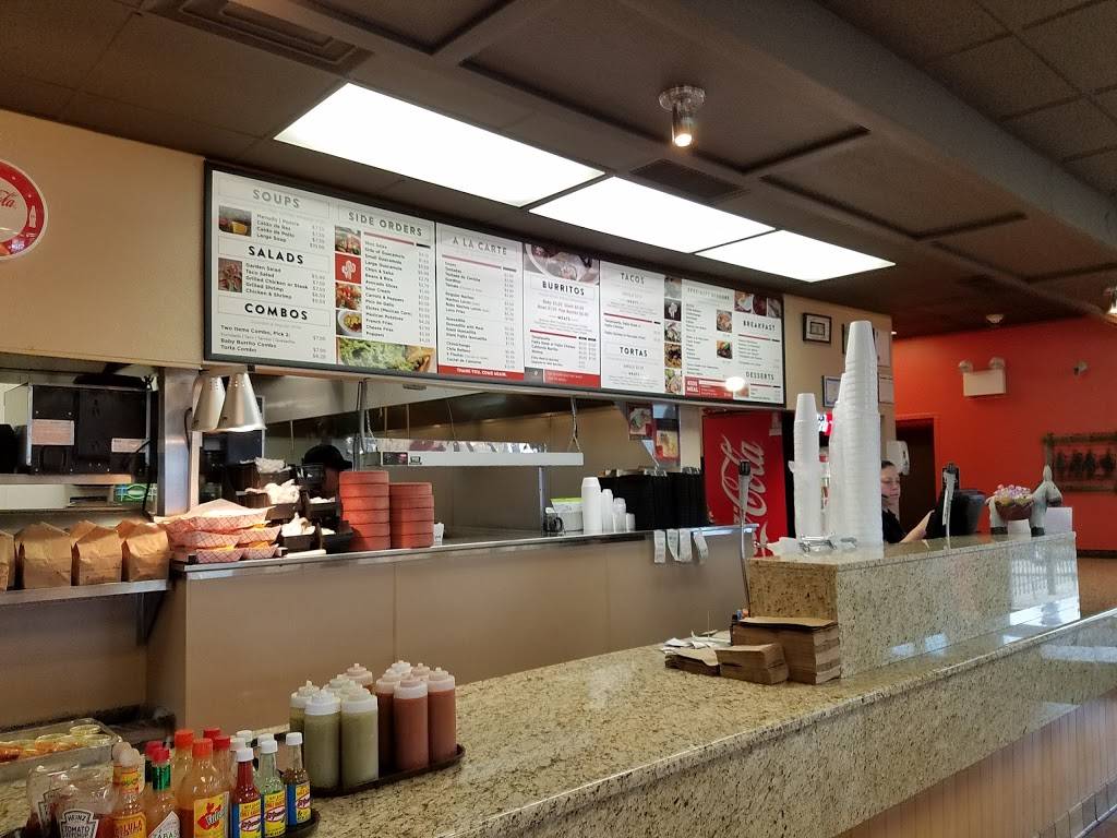 Steak Burrito | restaurant | 84 Stratford Dr, Bloomingdale, IL 60108, USA | 6308947070 OR +1 630-894-7070