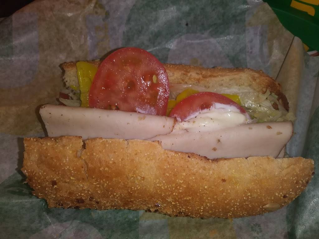 Subway Restaurants | restaurant | 15503 Devonshire St, Mission Hills, CA 91345, USA | 8189207165 OR +1 818-920-7165