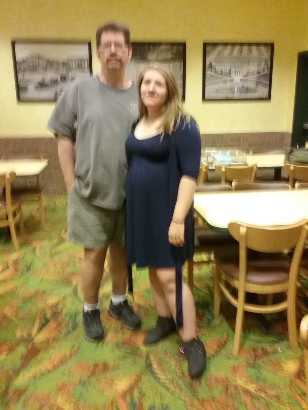 Hollys Cafe & Carryout | restaurant | 112 N Main St, Casstown, OH 45312, USA | 9375529640 OR +1 937-552-9640