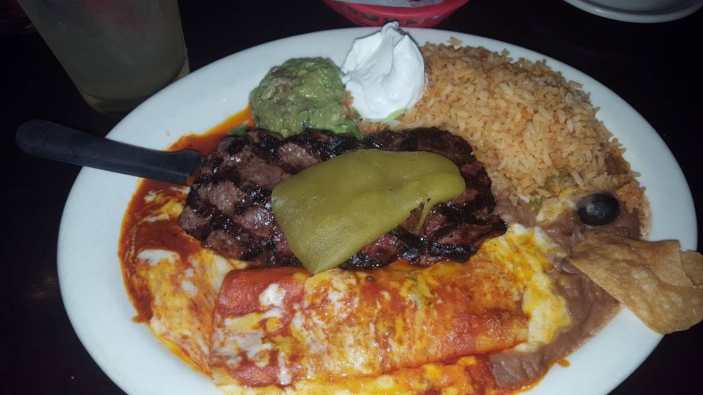 Mucho Mas | restaurant | 10405 Burbank Blvd, North Hollywood, CA 91601, USA | 8189800300 OR +1 818-980-0300