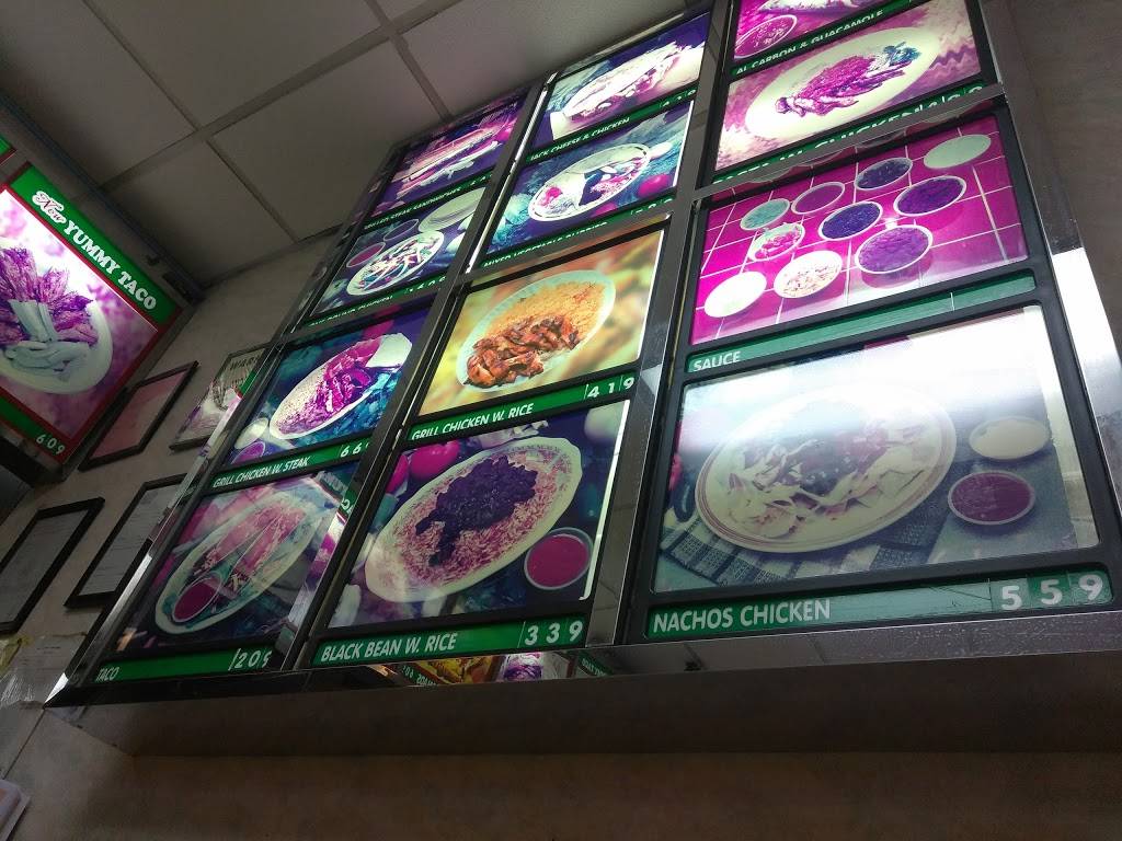 New Yummy Taco | restaurant | 17709 Union Tpke, Fresh Meadows, NY 11366, USA | 7185915521 OR +1 718-591-5521
