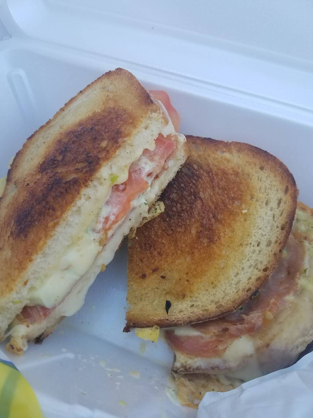 Cheezen | restaurant | 108 Easton Ave, New Brunswick, NJ 08901, USA | 7324489370 OR +1 732-448-9370