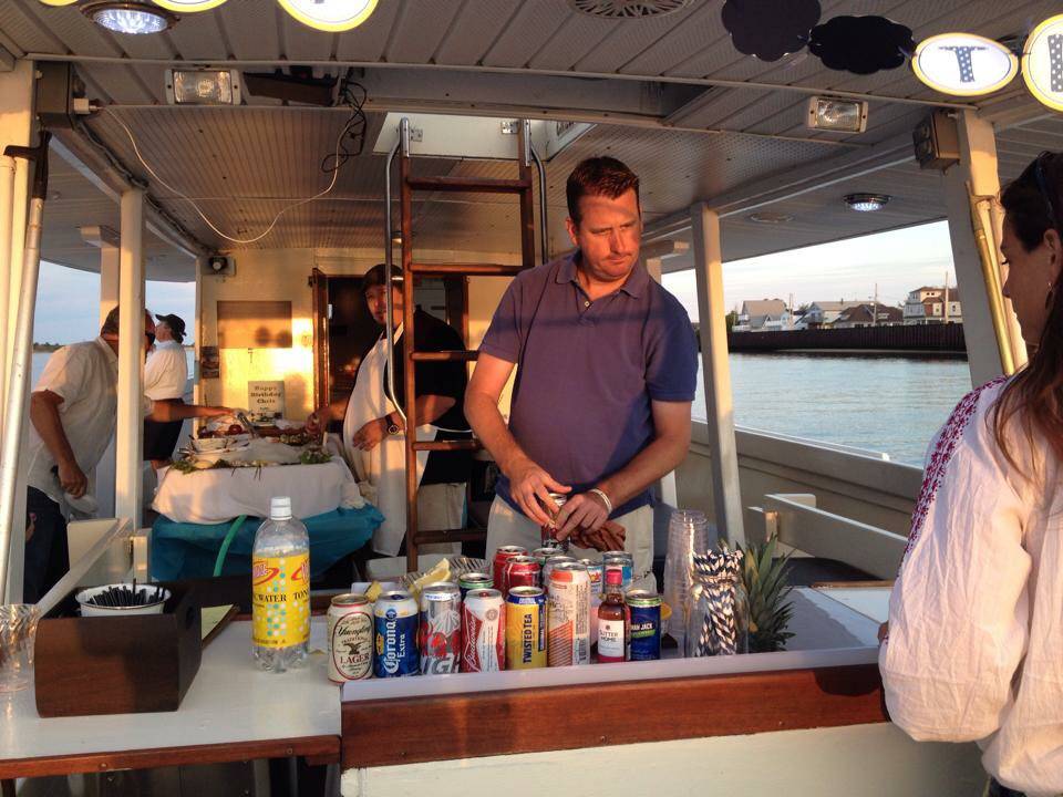 Classic Boat Rides | restaurant | 8, Simon Lake Dr, Atlantic Highlands, NJ 07716, USA | 7323379292 OR +1 732-337-9292