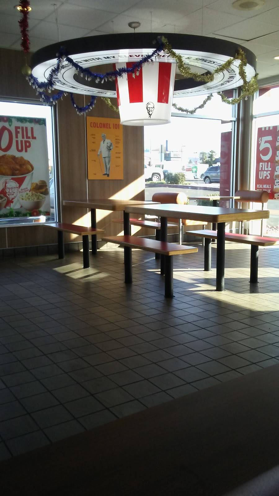 KFC | restaurant | 19307 Soledad Canyon Rd, Canyon Country, CA 91351, USA | 6612516035 OR +1 661-251-6035