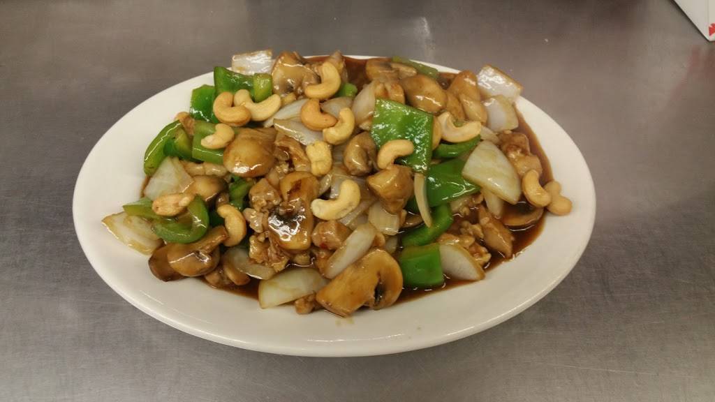 Great Wall | restaurant | 3033 S 84th St, Omaha, NE 68124, USA | 4023935377 OR +1 402-393-5377