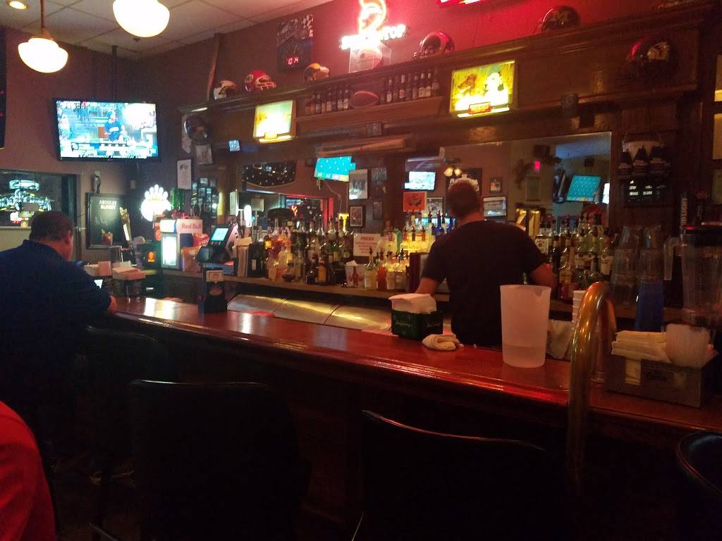 Poor Richards Restaurant | restaurant | 108 Hilltop Village Center Dr A, Eureka, MO 63025, USA | 6369384666 OR +1 636-938-4666