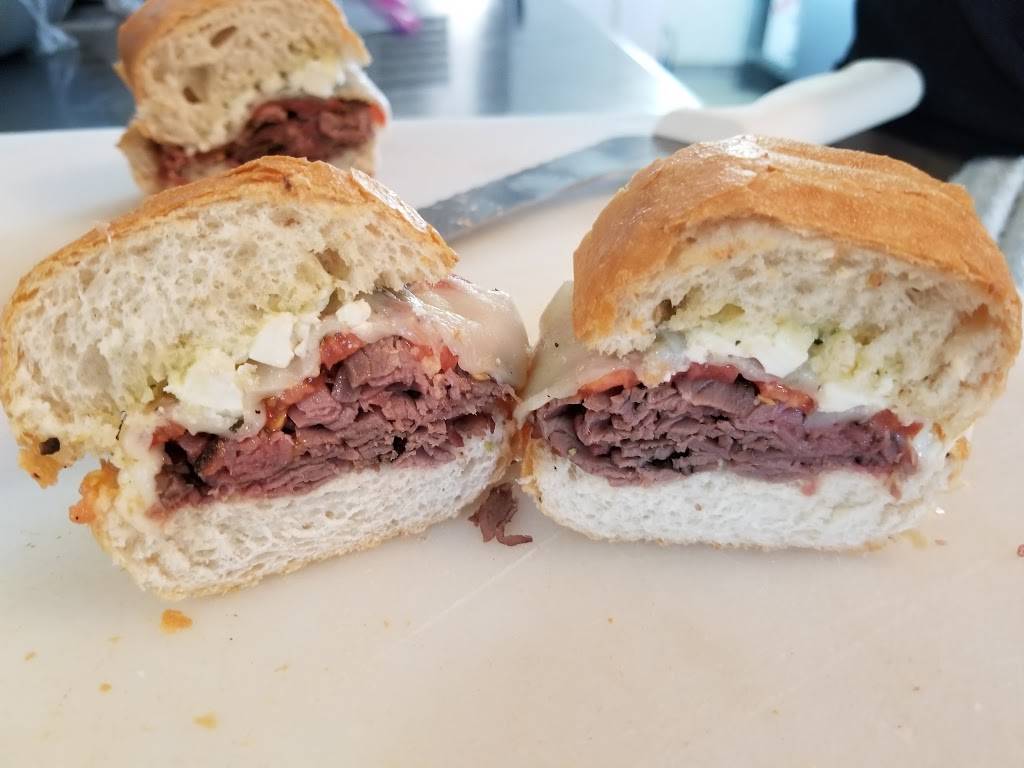 Route 33 Sandwich Co | restaurant | 700 Kern St, Taft, CA 93268, USA | 6617633333 OR +1 661-763-3333