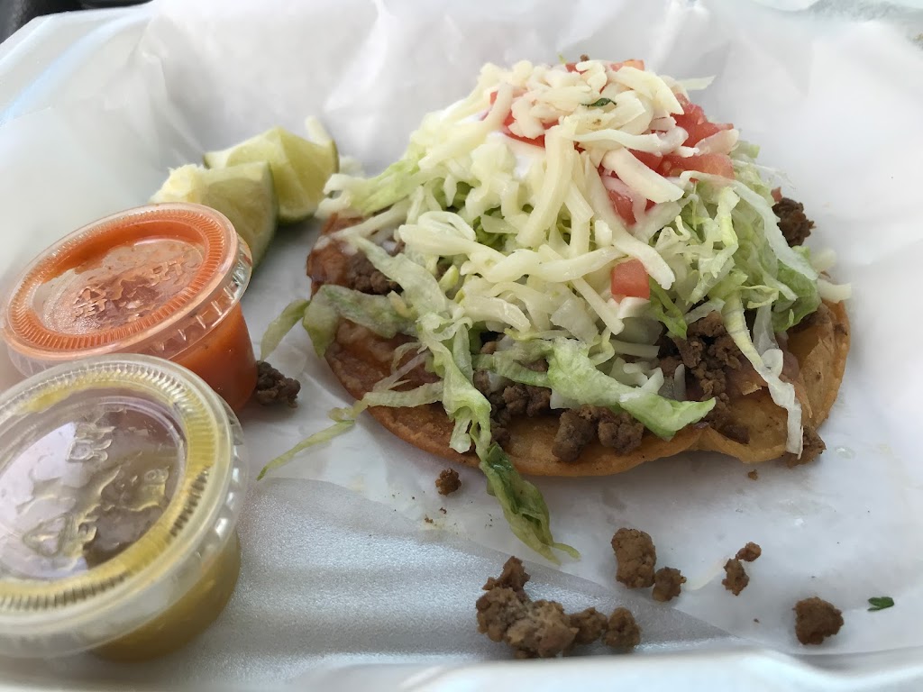 Villalobos Market | restaurant | 139 W Monroe St, Bangor, MI 49013, USA | 2694275640 OR +1 269-427-5640