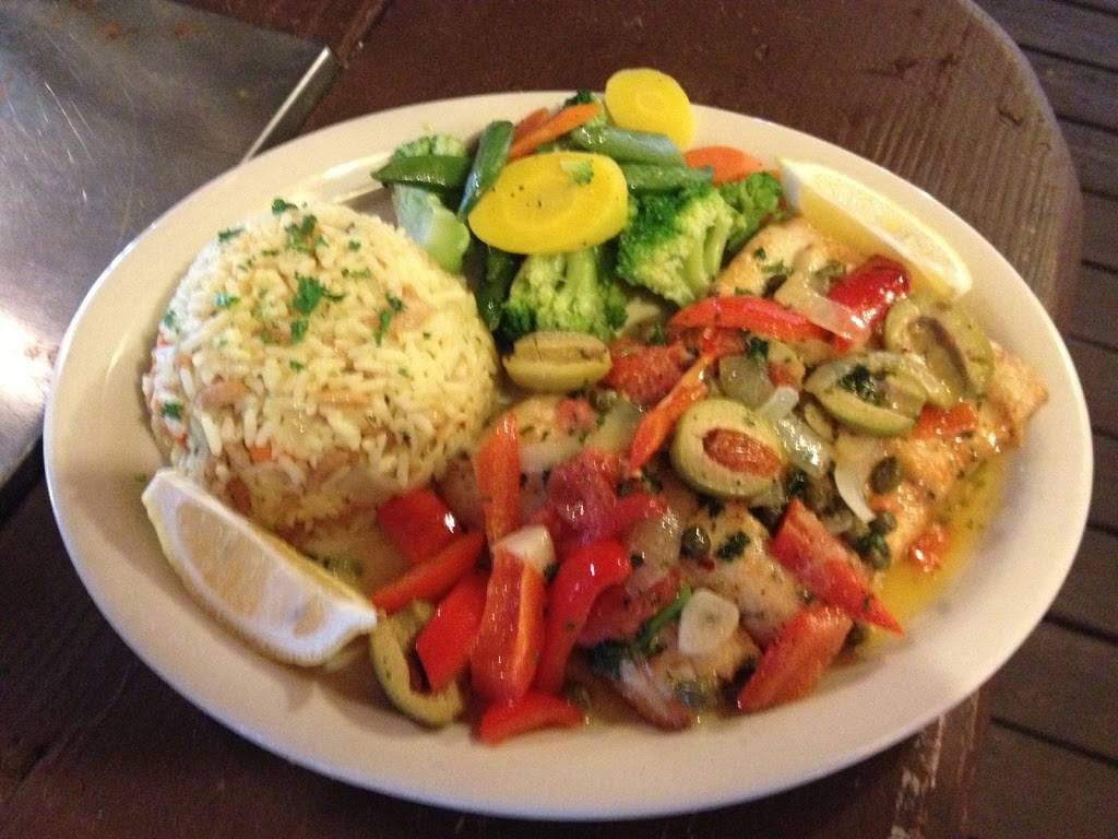 Stans Idle Hour Restaurant | restaurant | 221 Goodland Dr, Goodland, FL 34140, USA | 2393943041 OR +1 239-394-3041