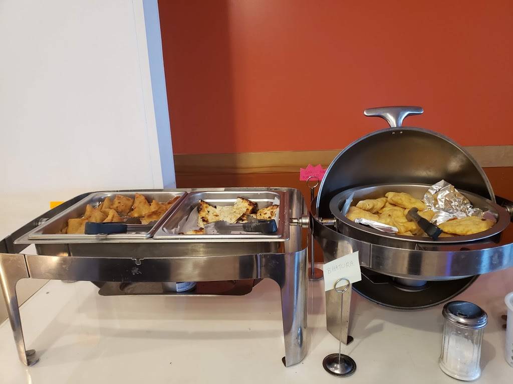 Royal Indian cuisine | restaurant | 7475 Mineral Point Rd #12, Madison, WI 53717, USA | 6088411619 OR +1 608-841-1619