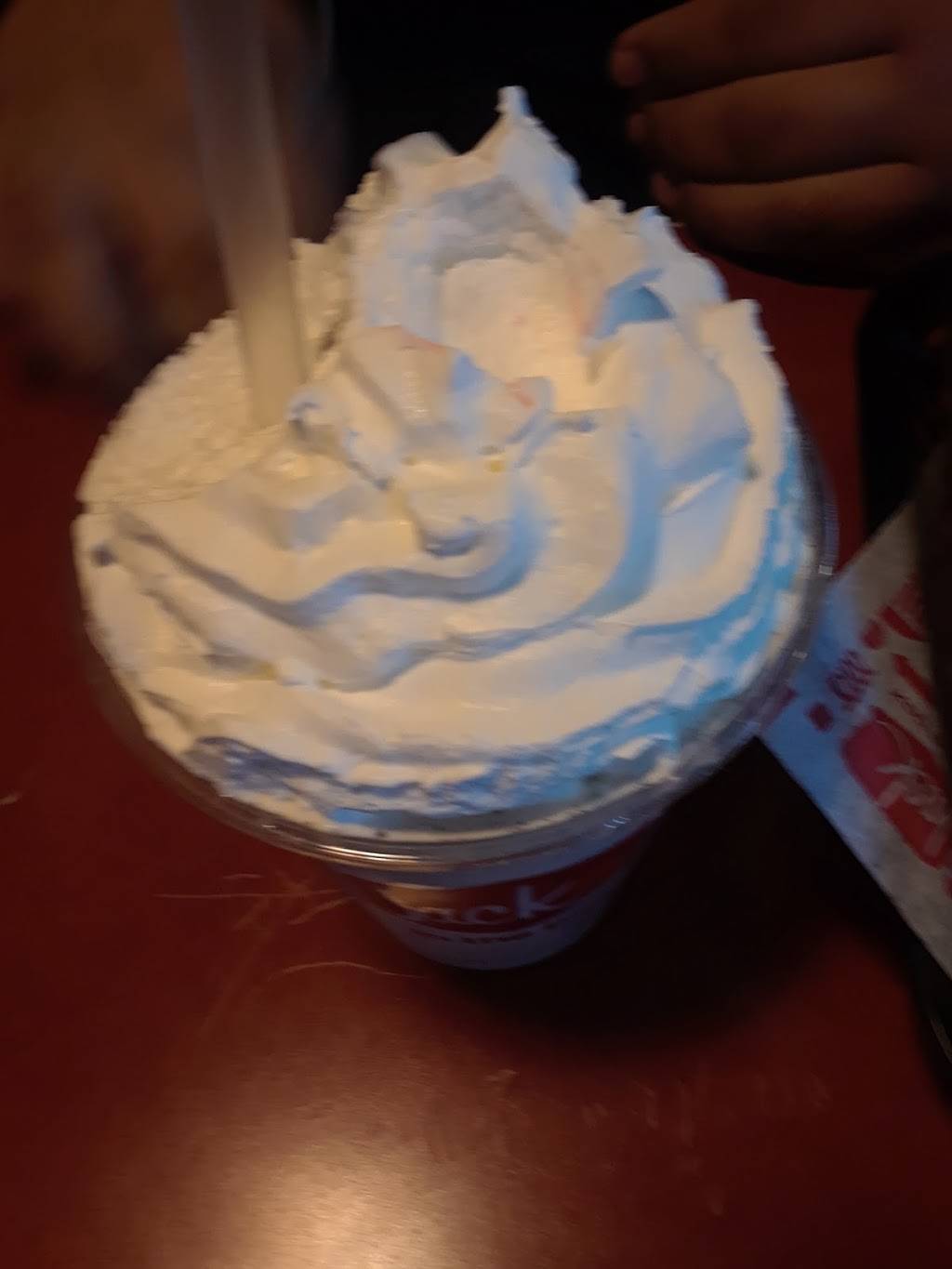 Jack in the Box | restaurant | 12134 Hesperia Rd, Victorville, CA 92392, USA | 7602417479 OR +1 760-241-7479