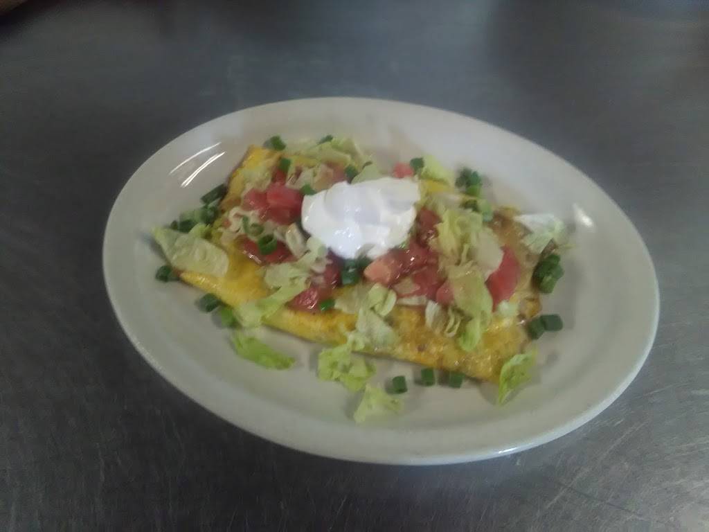 The Country Kitchen | restaurant | 18 Hampshire St, Methuen, MA 01844, USA | 9786879632 OR +1 978-687-9632