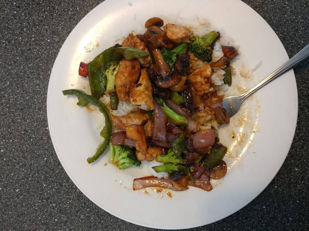 Chubbys Diner | cafe | 855 N Lemoore Ave #170, Lemoore, CA 93245, USA | 5599258889 OR +1 559-925-8889