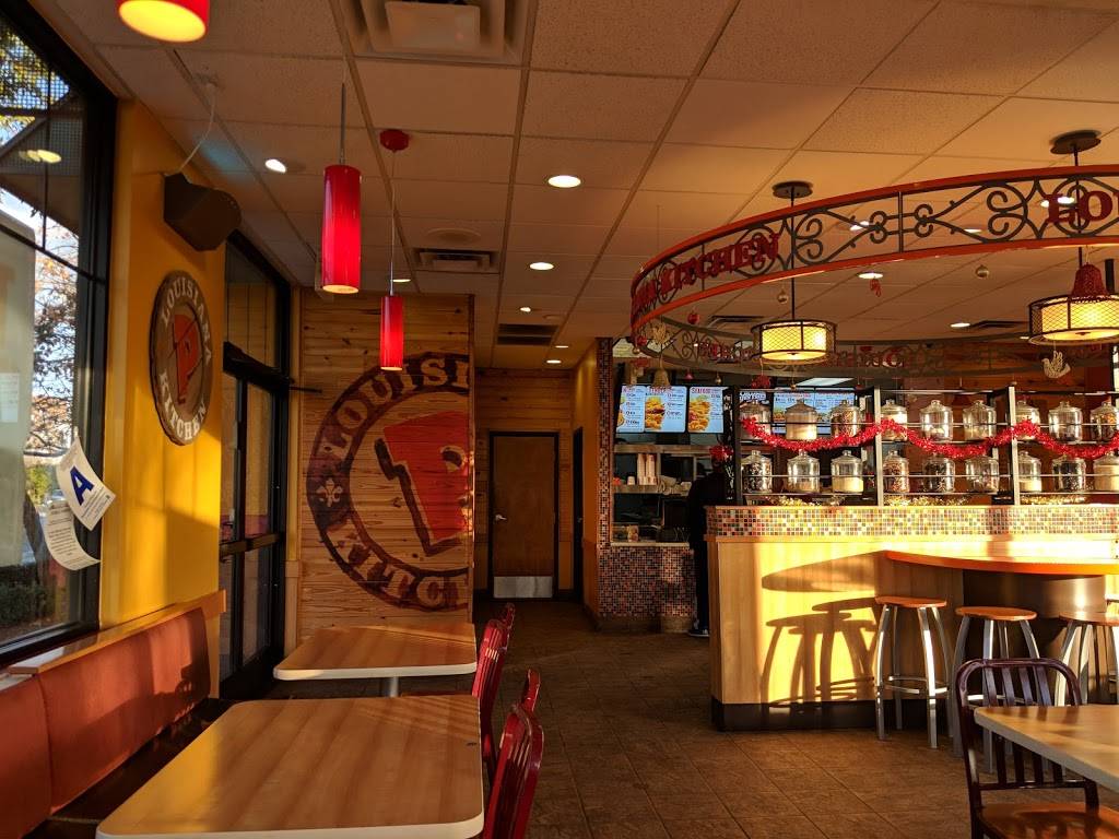 Popeyes Louisiana Kitchen | restaurant | 501 E 5th St, Beaumont, CA 92223, USA | 9518450006 OR +1 951-845-0006