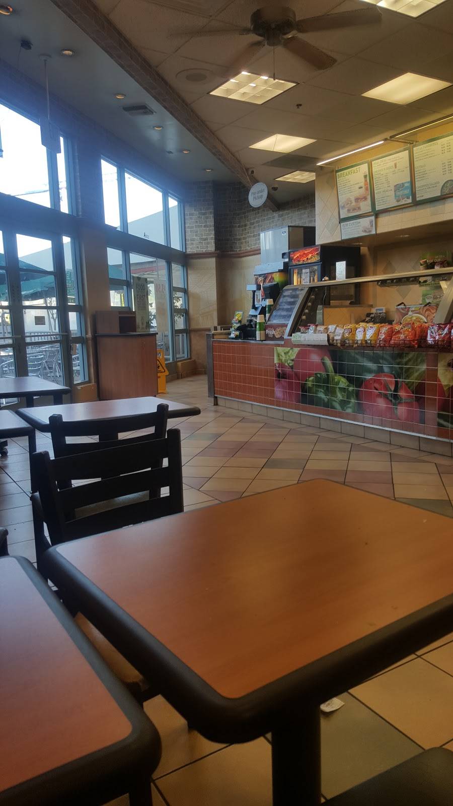 Subway | restaurant | 8650 Genesee Ave Suite 238, San Diego, CA 92122, USA | 8586780129 OR +1 858-678-0129