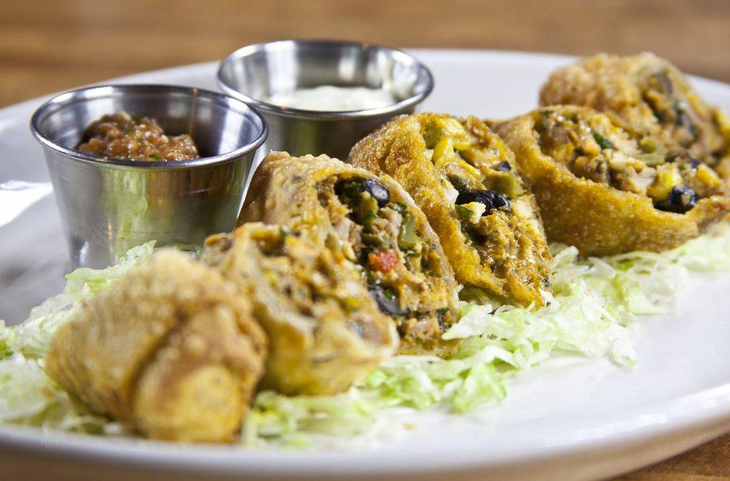 The White Chocolate Grill | restaurant | 1803 Freedom Dr, Naperville, IL 60563, USA | 6305058300 OR +1 630-505-8300