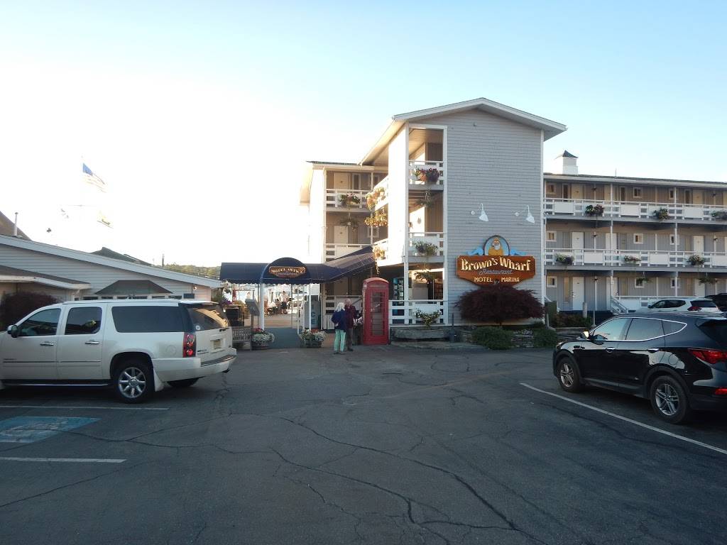 Browns Wharf Inn, Restaurant, & Marina | restaurant | 121 Atlantic Ave, Boothbay Harbor, ME 04538, USA | 2076335440 OR +1 207-633-5440