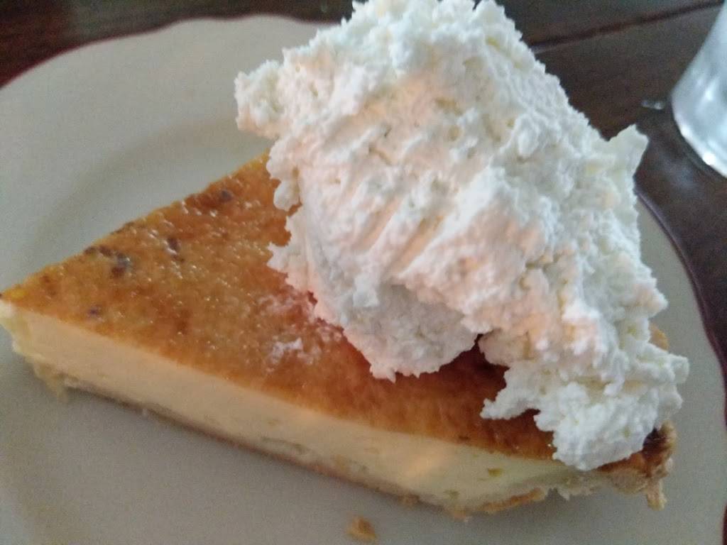 Eagle Tavern | restaurant | Heinz House, 1869 Main St, Dearborn, MI 48124, USA | 3139826001 OR +1 313-982-6001