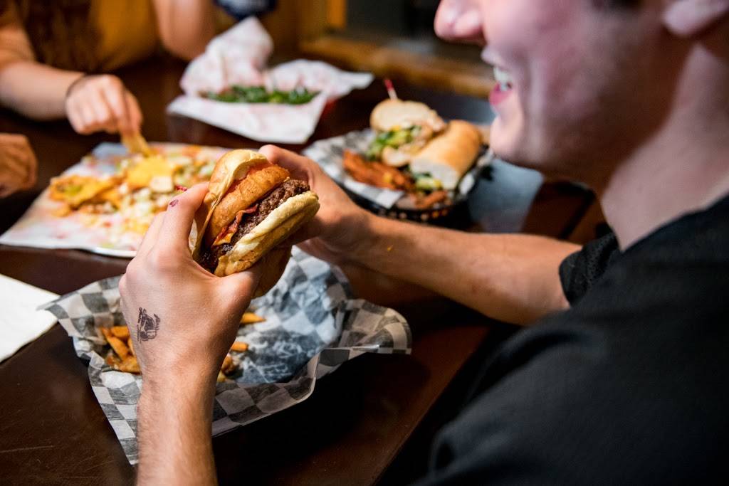 Hokie House Restaurant | restaurant | 322 N Main St, Blacksburg, VA 24060, USA | 5405520280 OR +1 540-552-0280