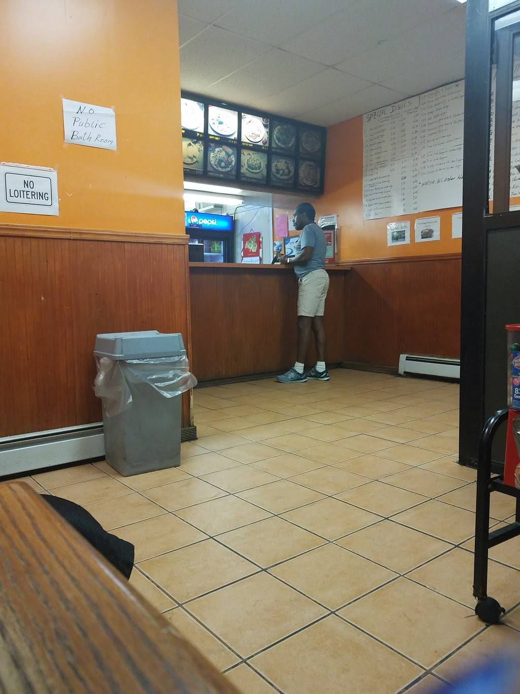 Red Apple | restaurant | 10 Orange St, Springfield, MA 01108, USA | 4137317722 OR +1 413-731-7722