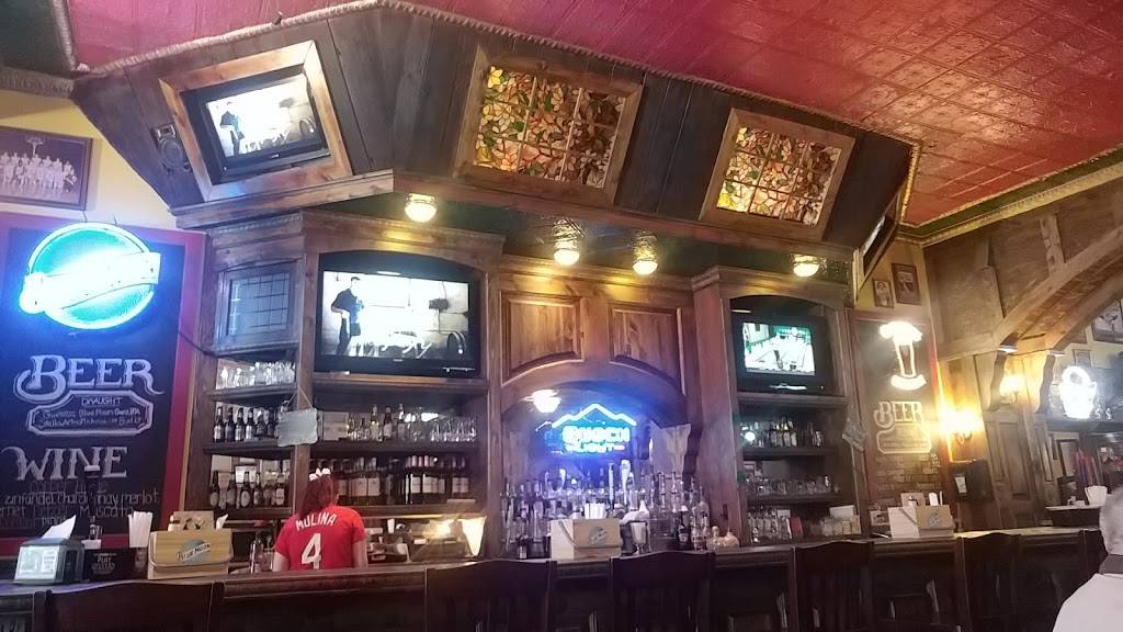 Mulligans | restaurant | 7 S Central Park, Jacksonville, IL 62650, USA | 2172435761 OR +1 217-243-5761