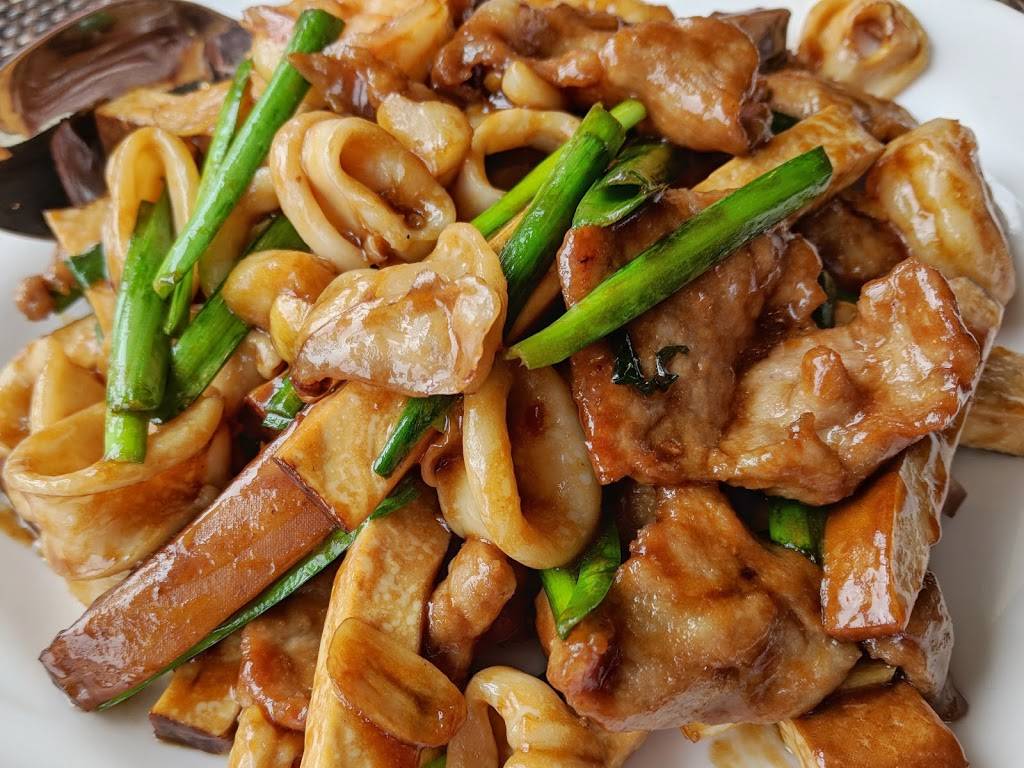 Shine’s Fresh Asian | restaurant | 2519, 30 Leonard St, Belmont, MA 02478, USA | 6174896333 OR +1 617-489-6333