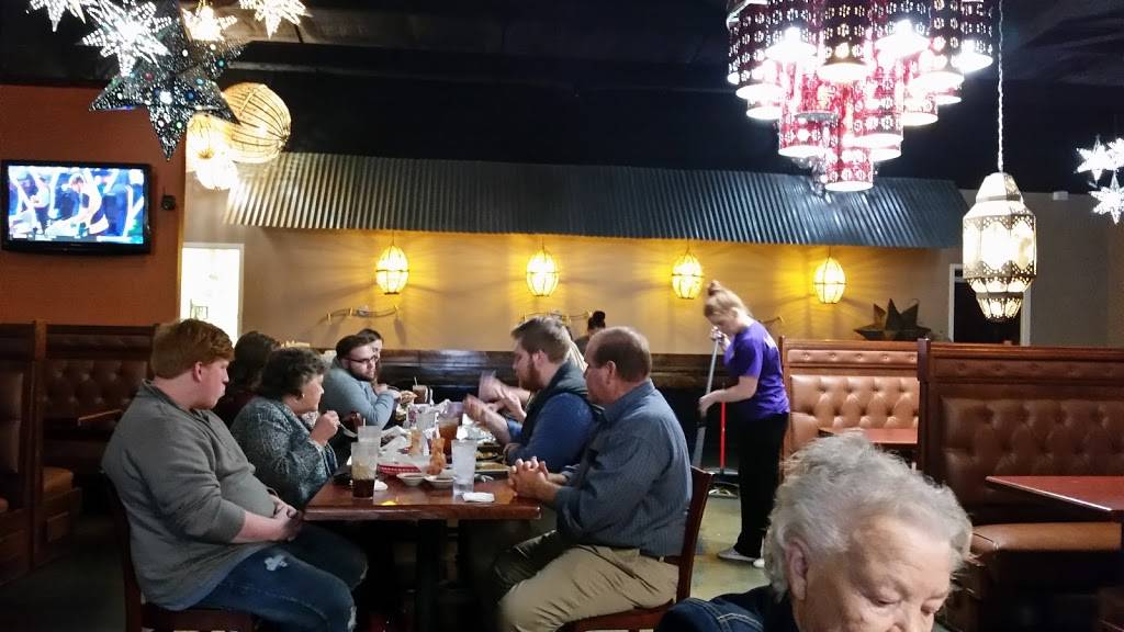 Iguanas Mexican restaurant | restaurant | 2241 N Washington St, Forrest City, AR 72335, USA | 8706301606 OR +1 870-630-1606