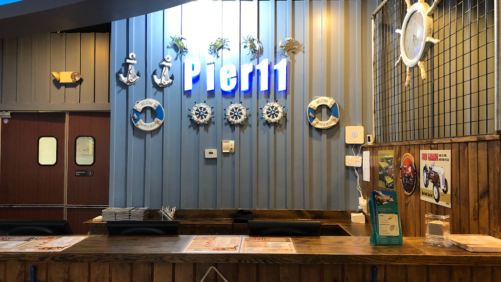 Pier 11 boiling seafood & bar | restaurant | 7661 Farmsbury Dr, Reynoldsburg, OH 43068, USA | 6143676666 OR +1 614-367-6666